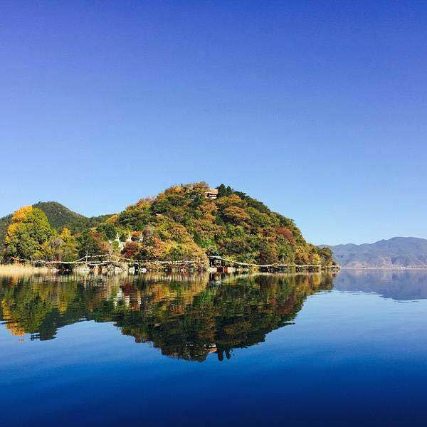 里務比島